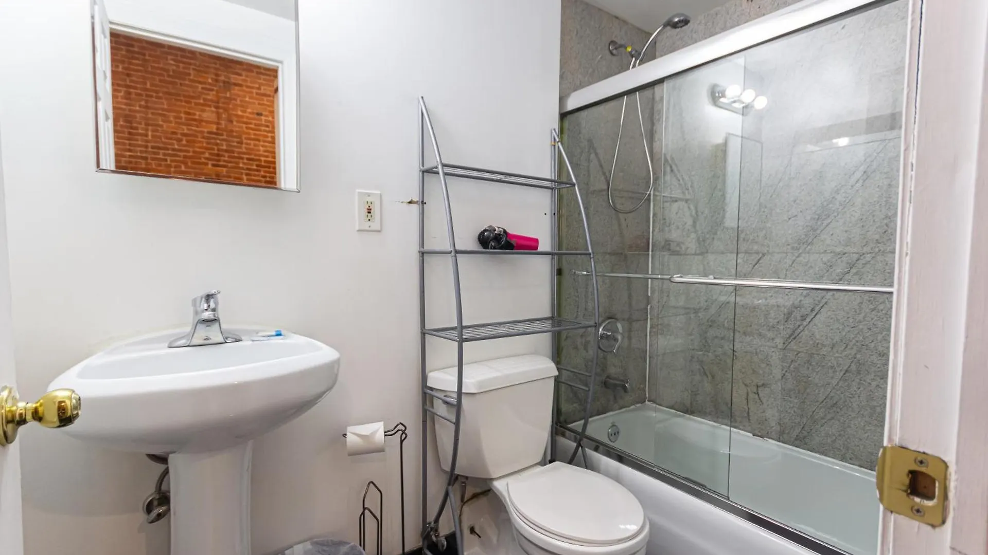 Studio Plus - Cozy Apartments New York 0*,  USA
